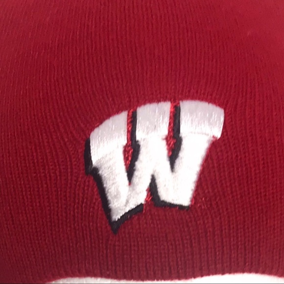 Captivating Headwear Wisconsin Badgers Beanie - Picture 6 of 10